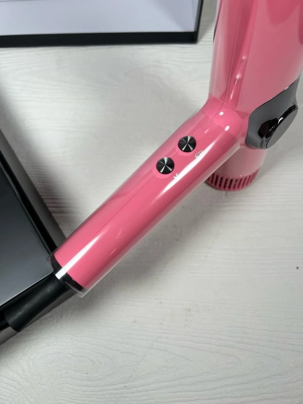 Pink Ionic High Speed Brushless Motor Hair Dryer With Diffuser